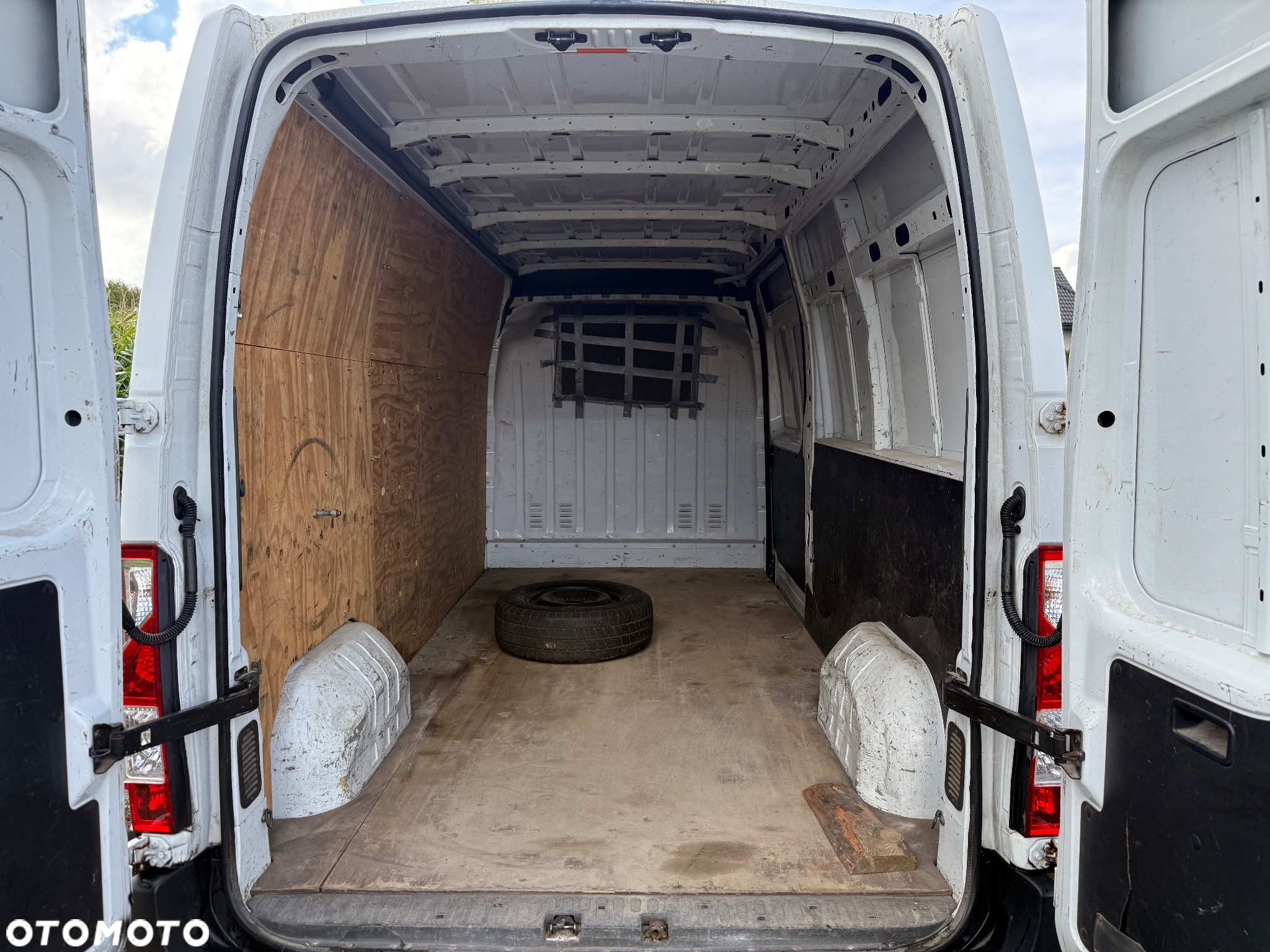 Opel Movano - 8