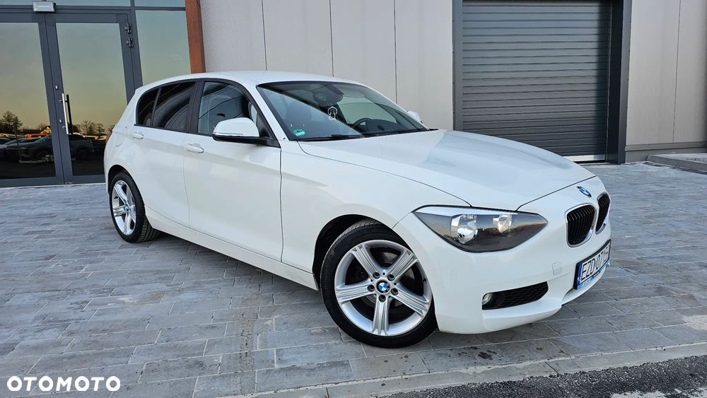 BMW Seria 1 114i - 2