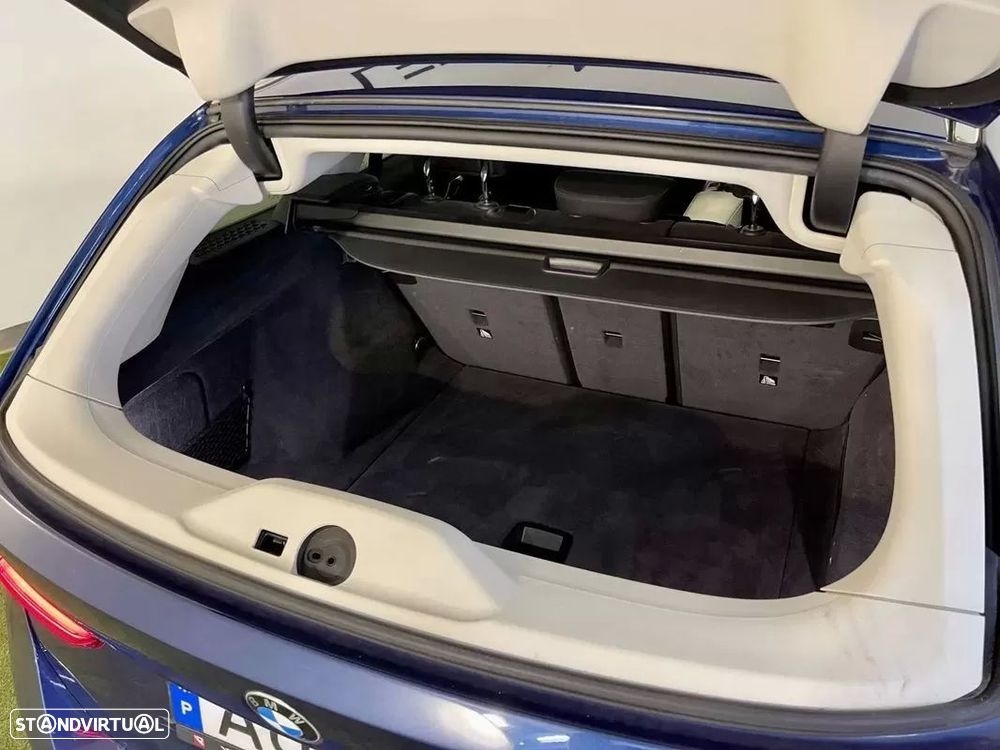 BMW 318 d Auto - 31