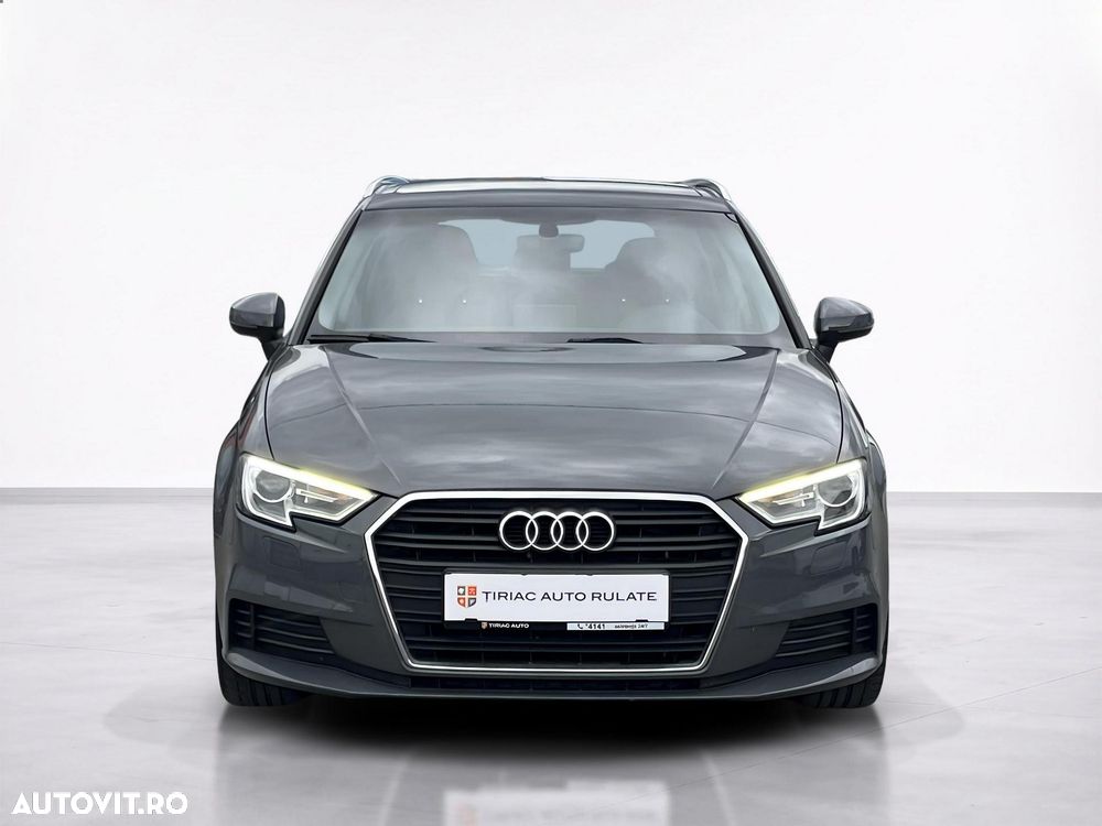 Audi A3 Sportback 1.6 TDI S tronic - 10