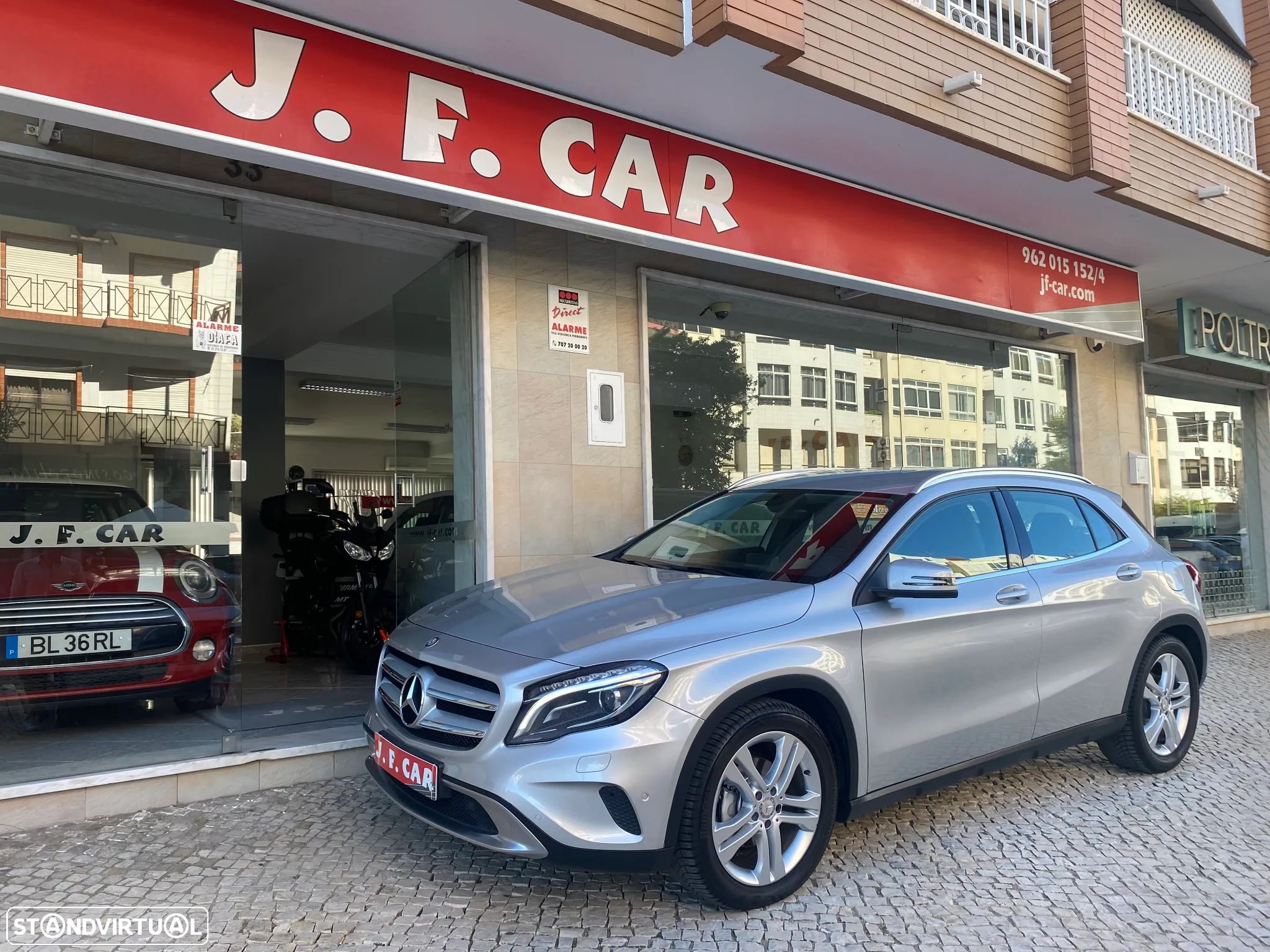 Mercedes-Benz GLA 180 (CDI) d 7G-DCT Urban - 1