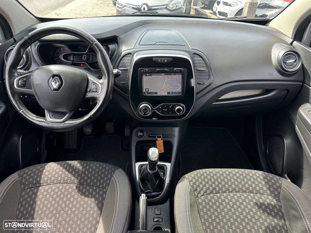 Renault Captur 1.5 dCi Exclusive - 16