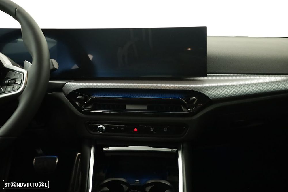BMW 330 e Pack Desportivo M Auto - 10