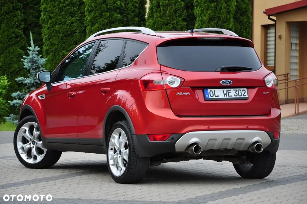 Ford Kuga 2.5 4x4 Titanium - 22