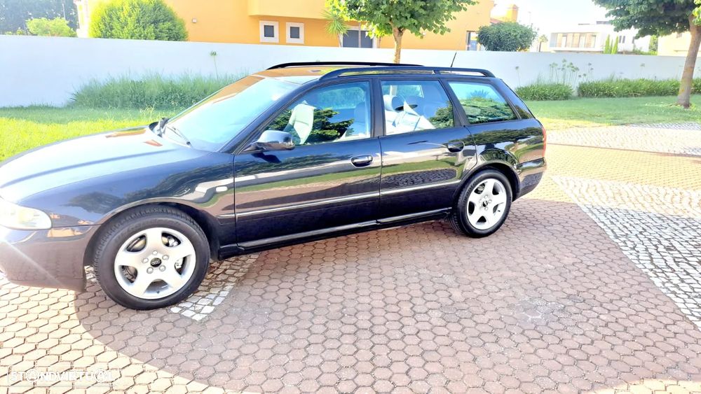 Audi A4 Avant 1.9 TDI Attraction - 2