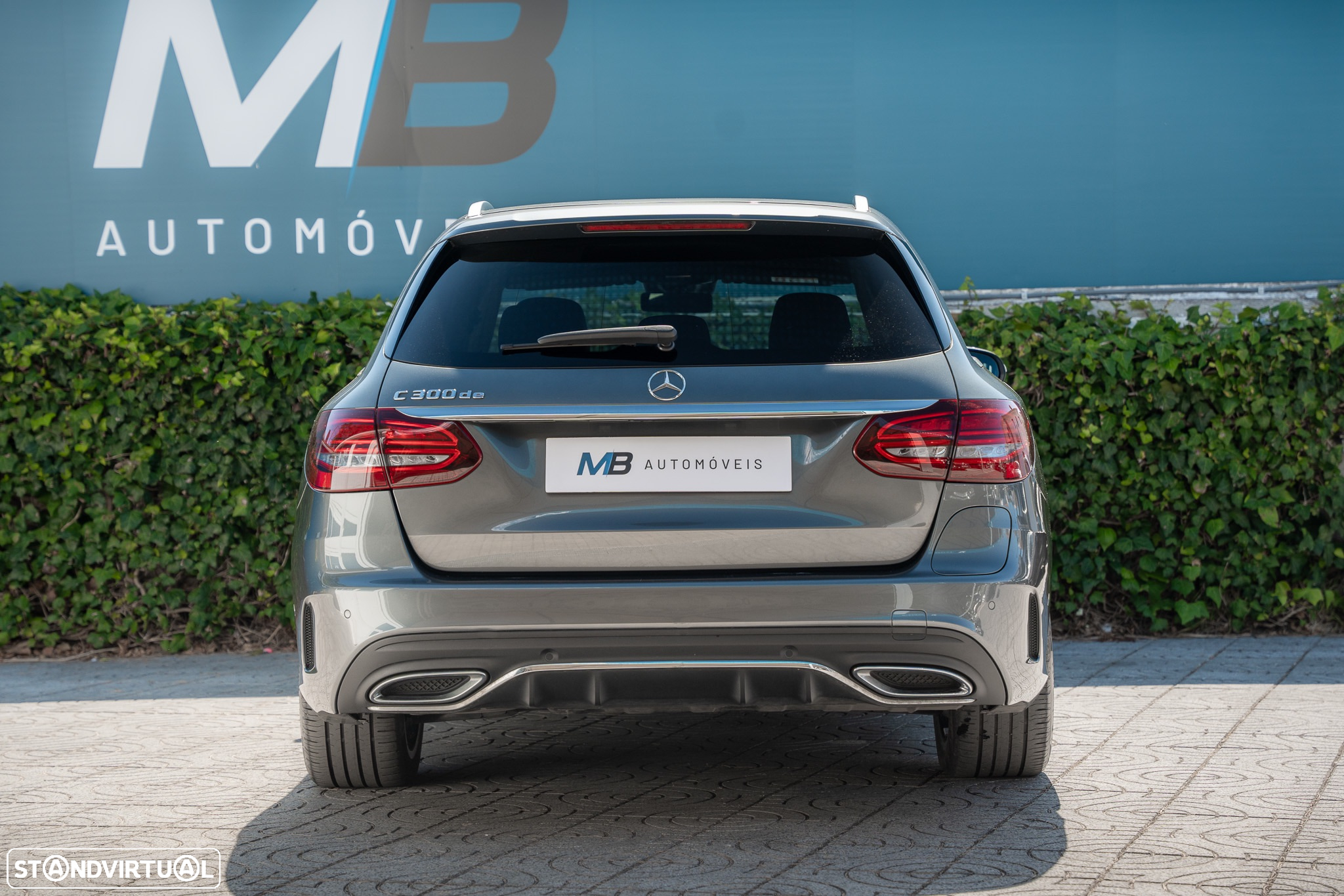 Mercedes-Benz C 300 de AMG Line - 24