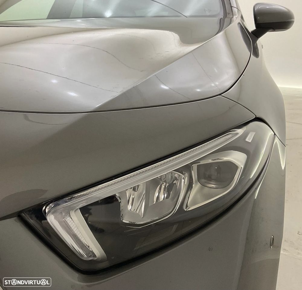 Mercedes-Benz A 250 e AMG Line - 20