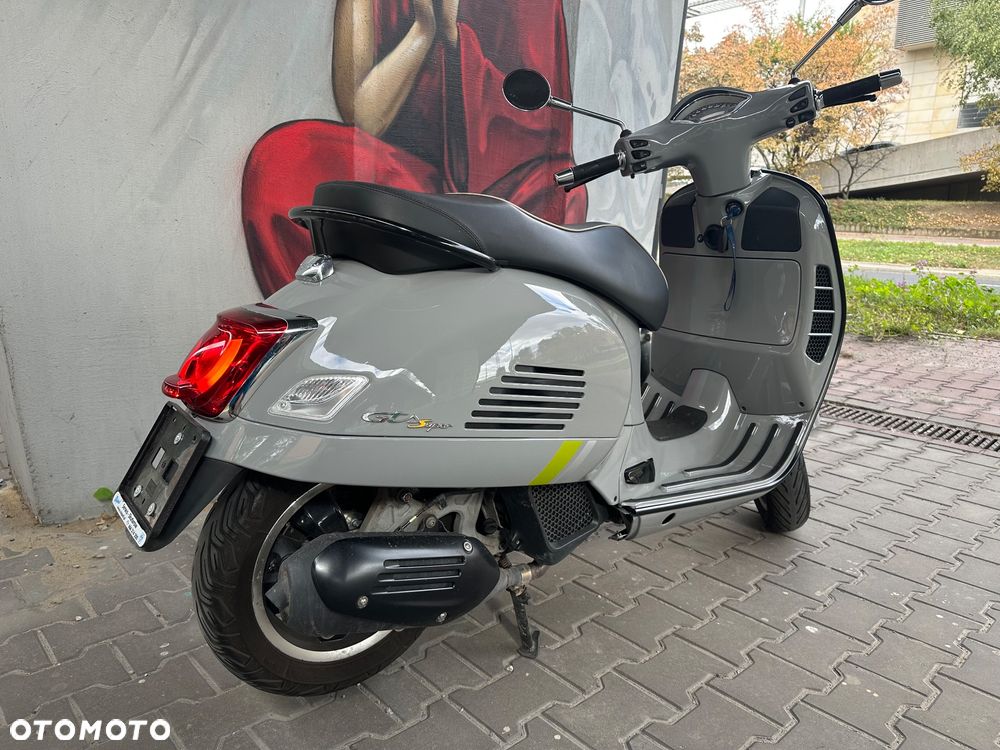 Vespa GTS - 6