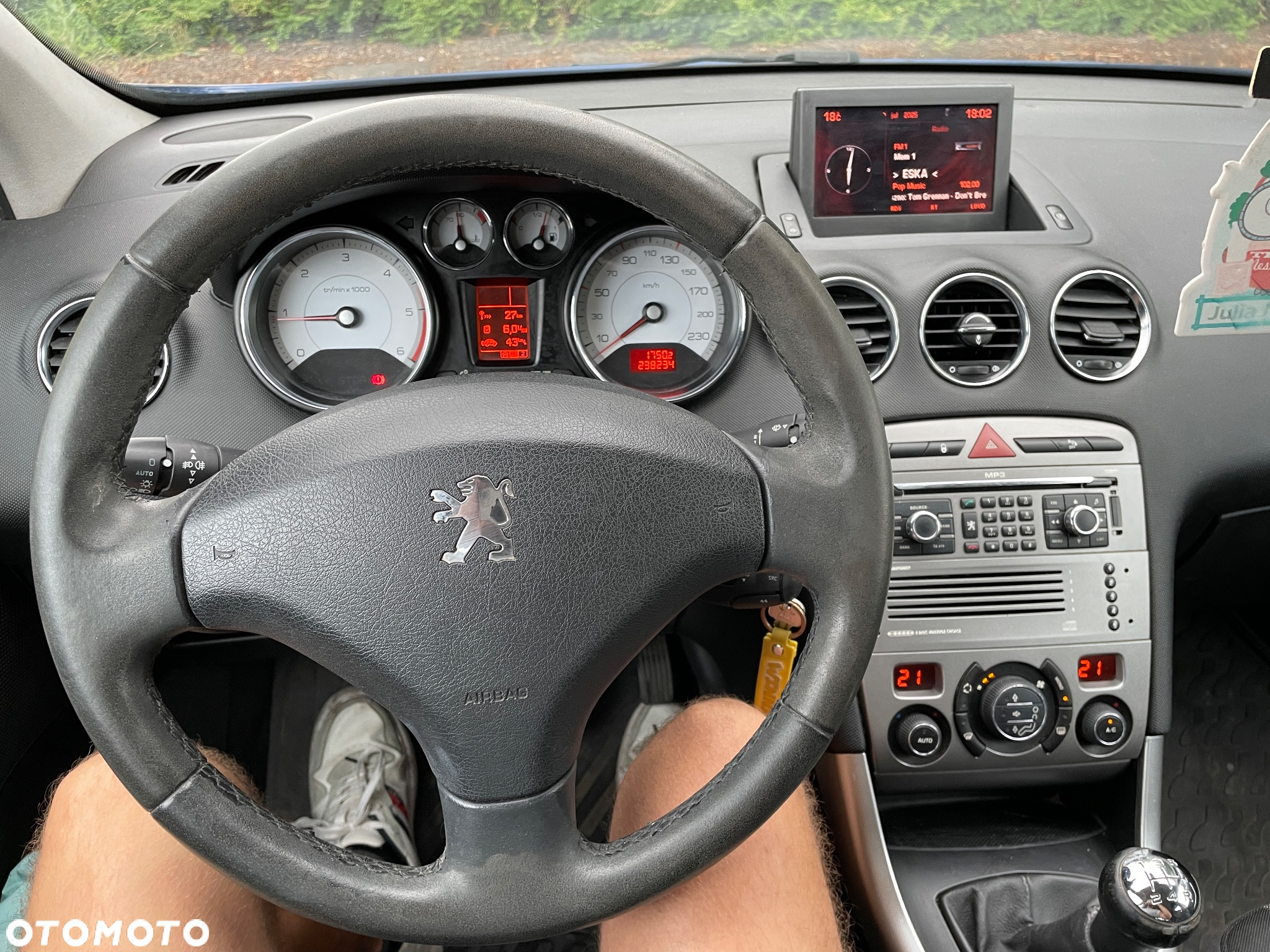 Peugeot 308 HDi FAP 110 Premium - 10