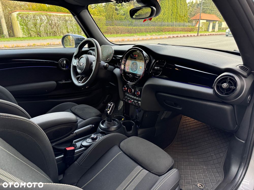 MINI Cooper John Works Trim - 28