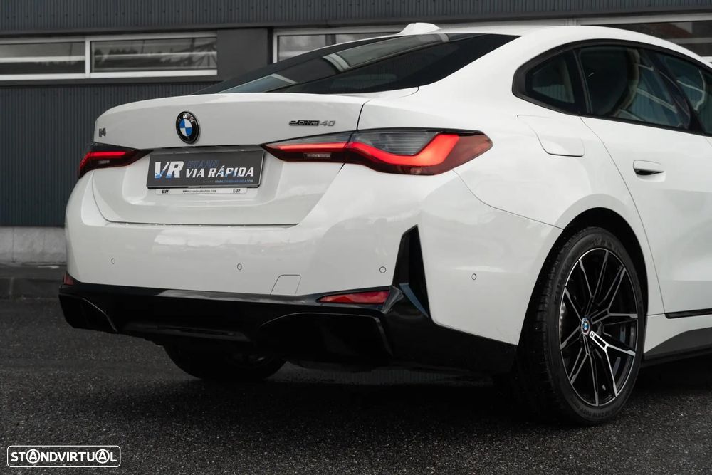 BMW i4 eDrive40 - 37