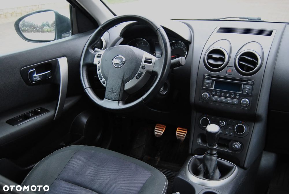 Nissan Qashqai 1.5 dCi DPF visia - 11