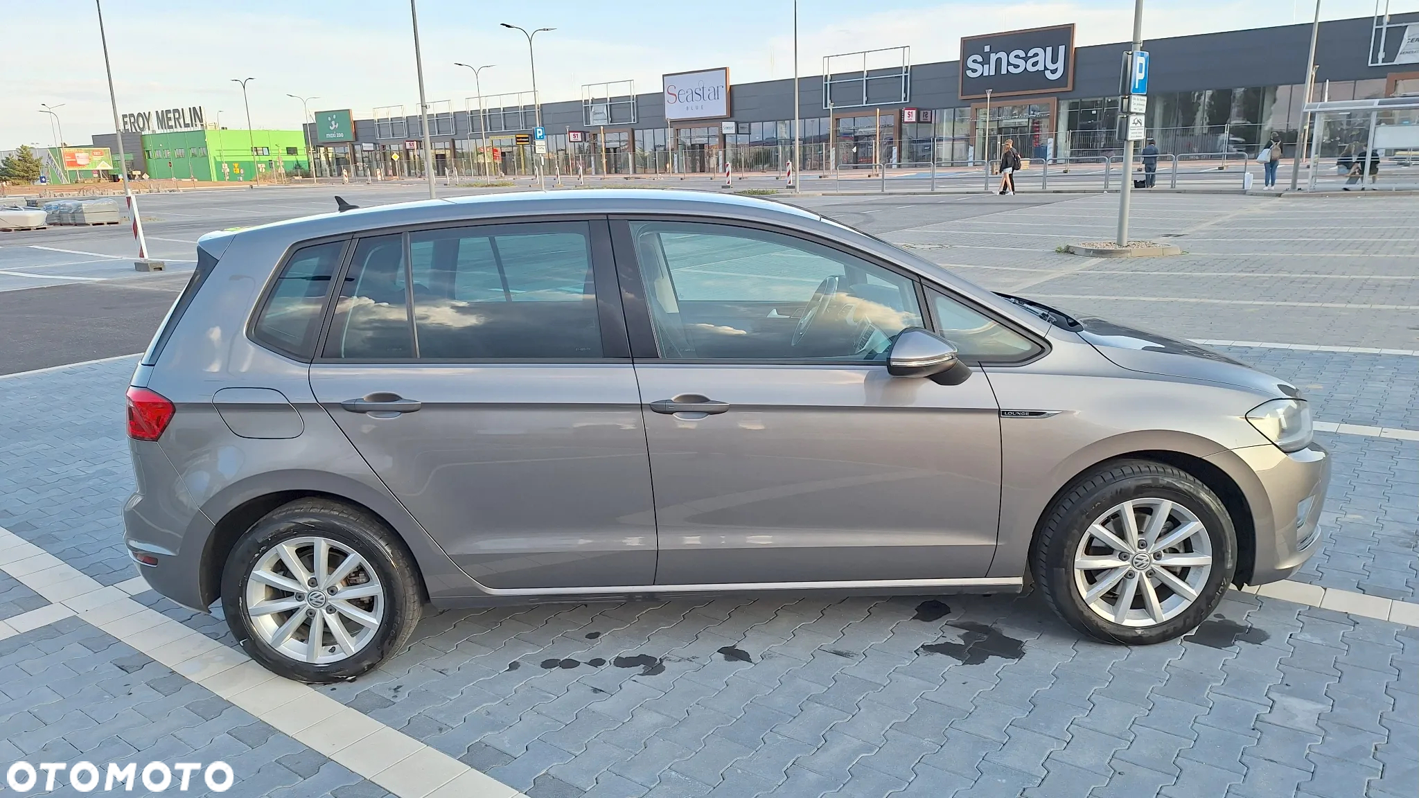 Volkswagen Golf Sportsvan 1.4 TSI BlueMotion Technology DSG Lounge - 4