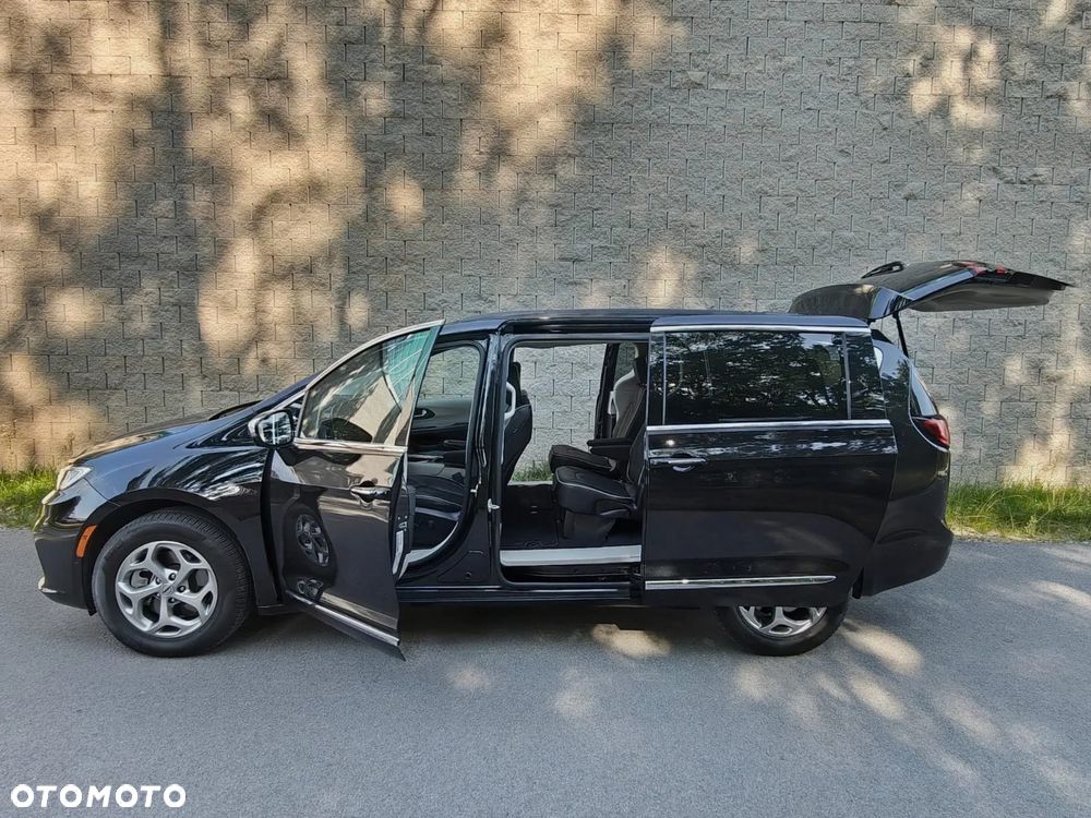 Chrysler Pacifica - 9