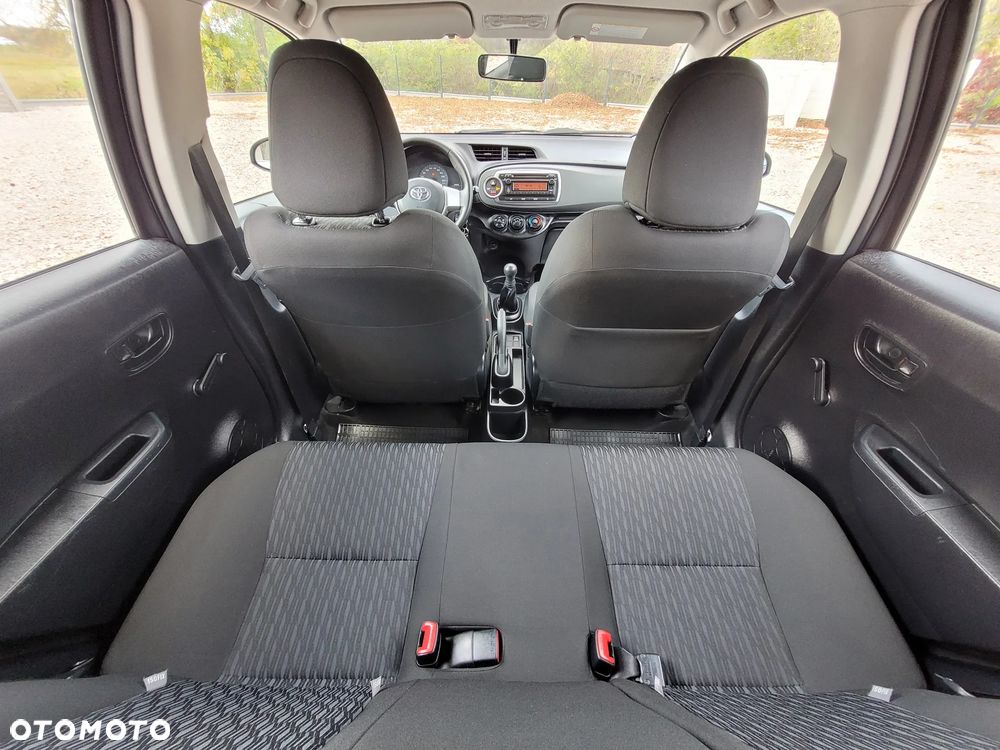 Toyota Yaris 1.0 VVT-i Style - 17