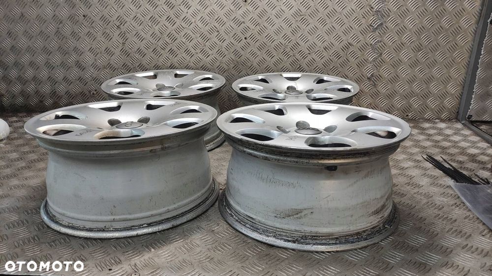 FELGA ALUMINIOWA 4 SZT 8E0601025 5X112 7JX15 ET39 FI57,1 - 12