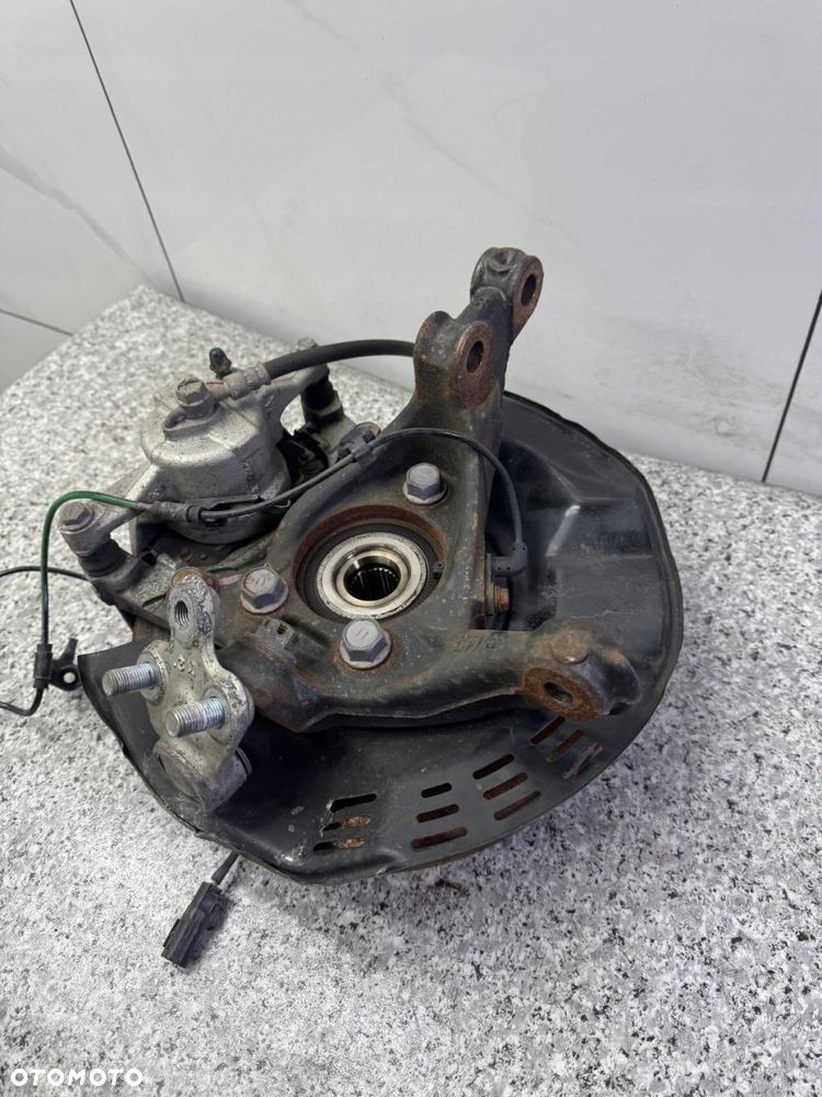 zwrotnica prawy przód toyota yaris cross kros 2022-25 1.5 hybryda - 7