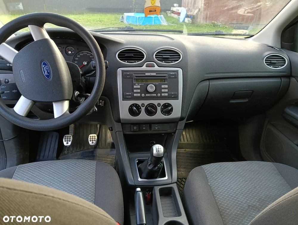 Ford Focus - 11