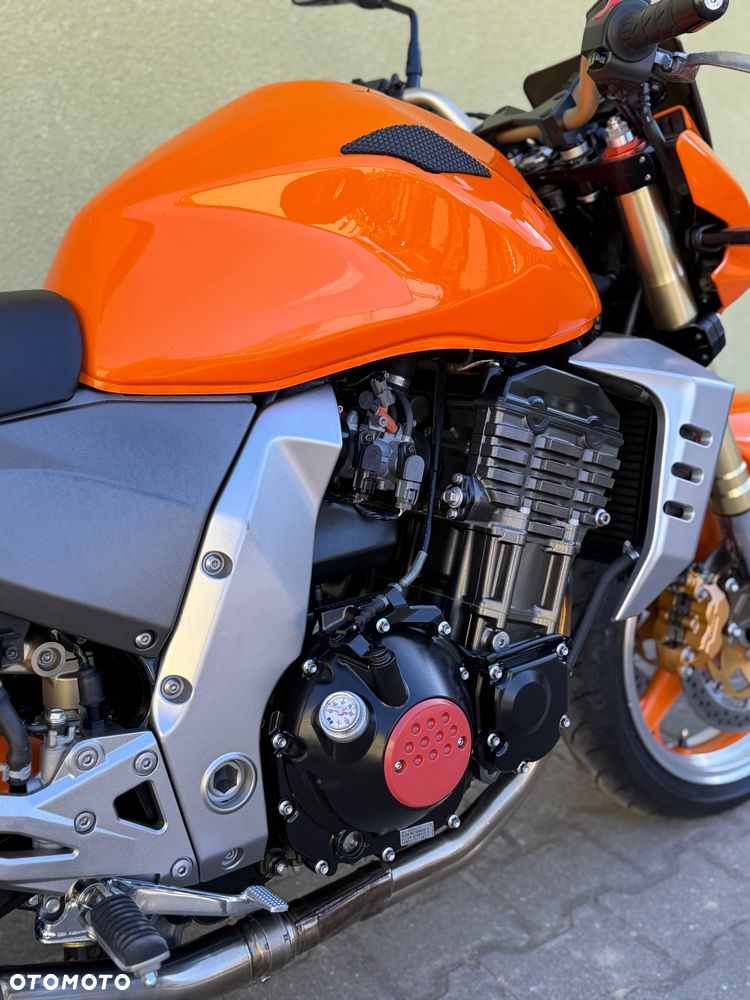 Kawasaki Z - 16
