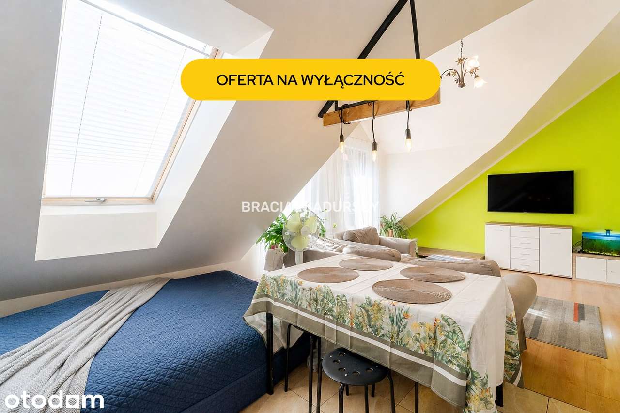 2-pok, 48 m² (ok. 60 m² po podłodze), balkon