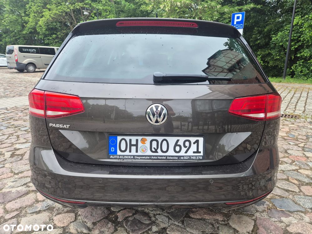 Volkswagen Passat 2.0 TDI (BlueMotion Technology) DSG Comfortline - 35