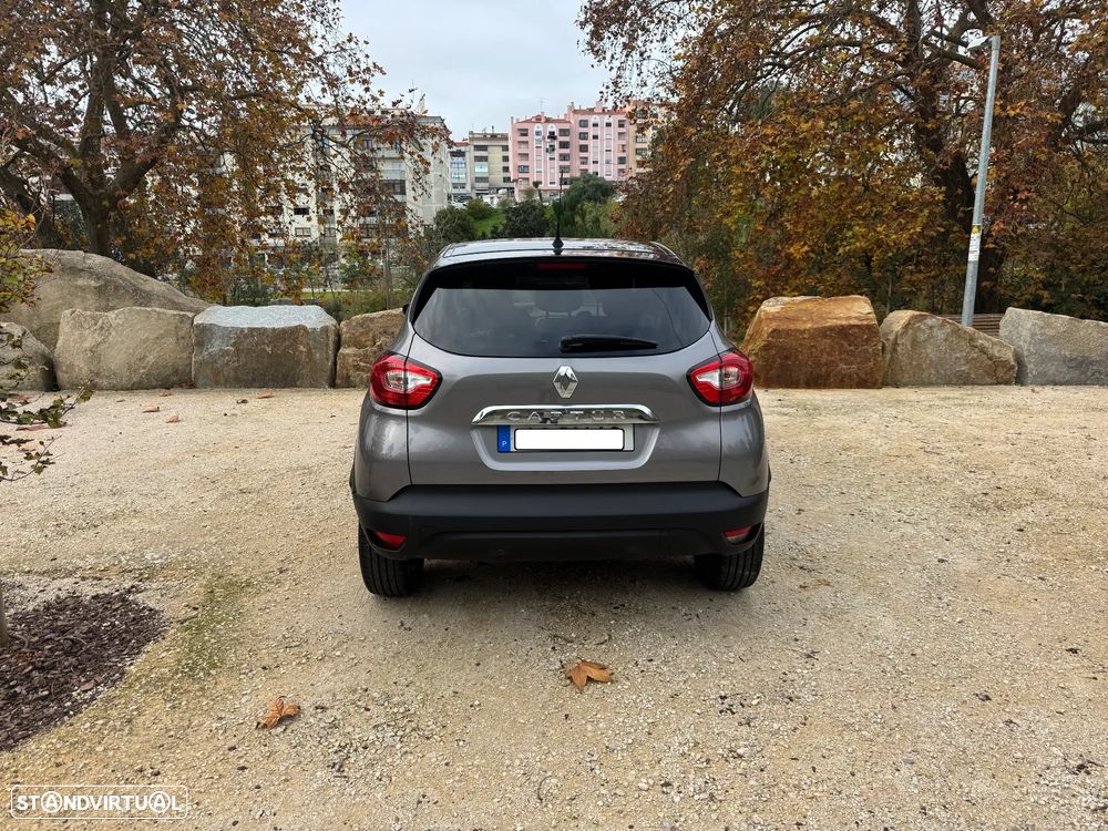 Renault Captur 0.9 TCE Exclusive - 6