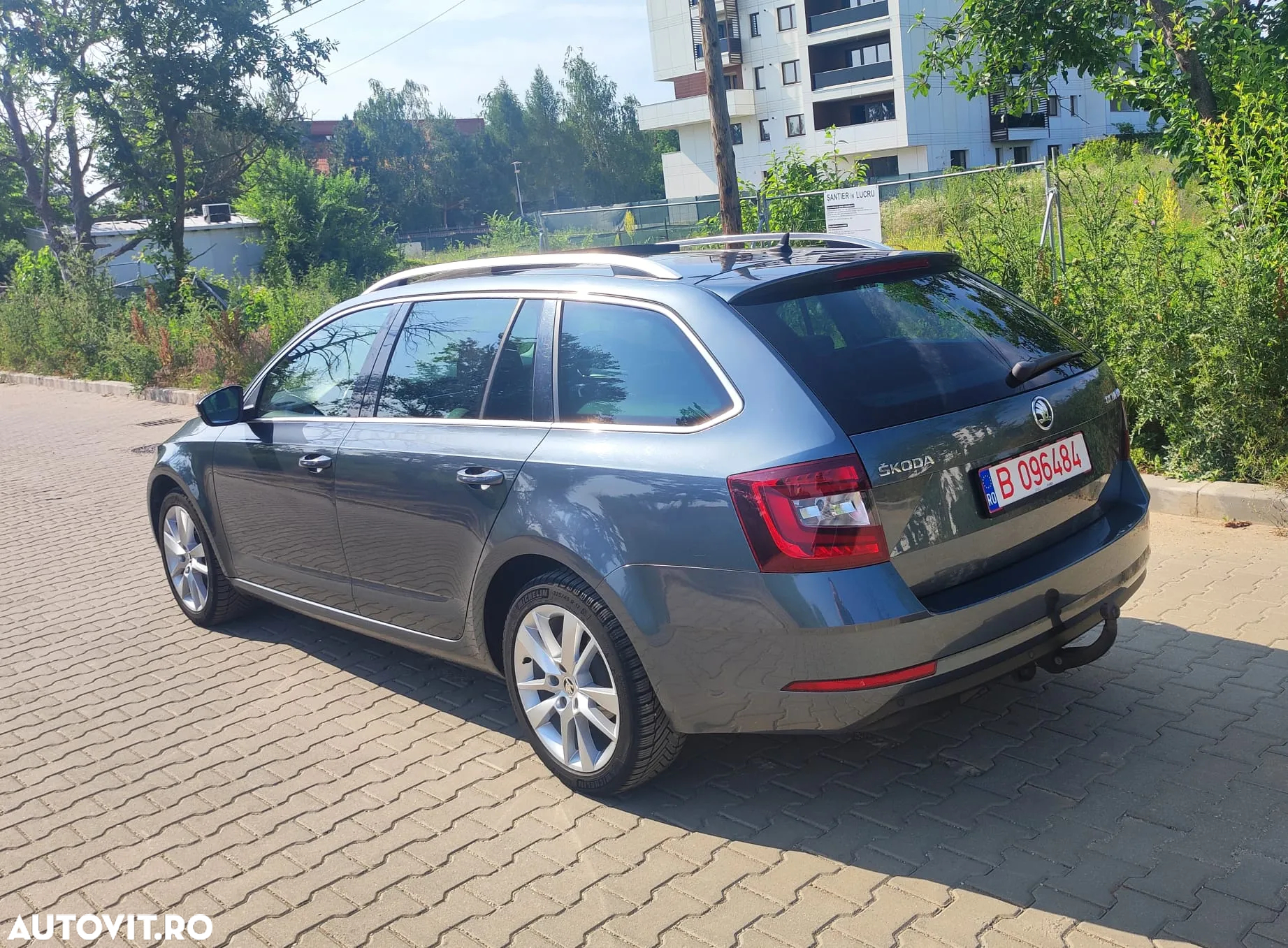 Skoda Octavia Combi Diesel 1.6 TDI Style - 9