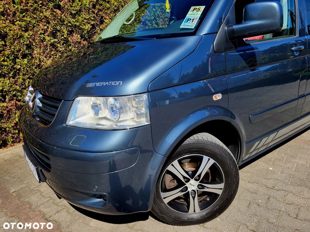 Volkswagen Multivan - 12