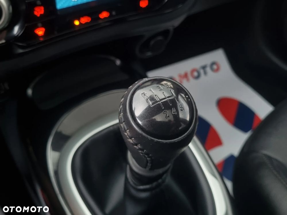 Nissan Juke 1.5 dCi Tekna EU6 - 15