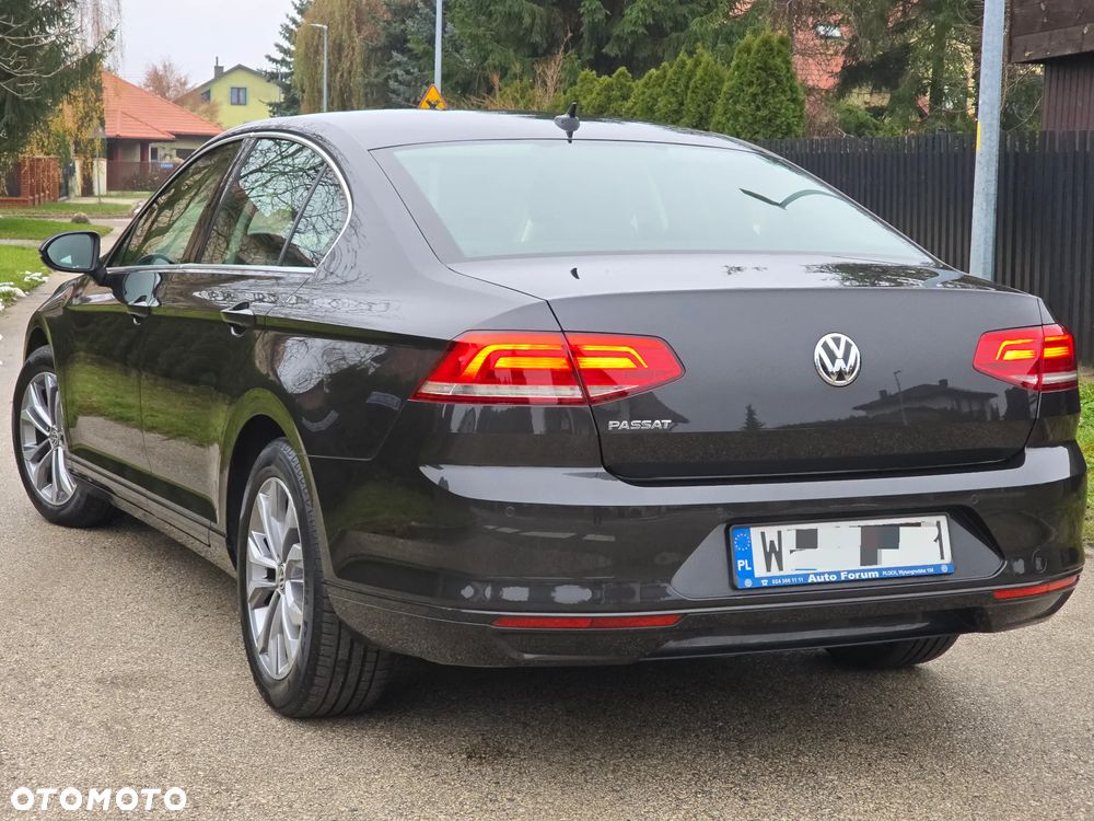 Volkswagen Passat - 3