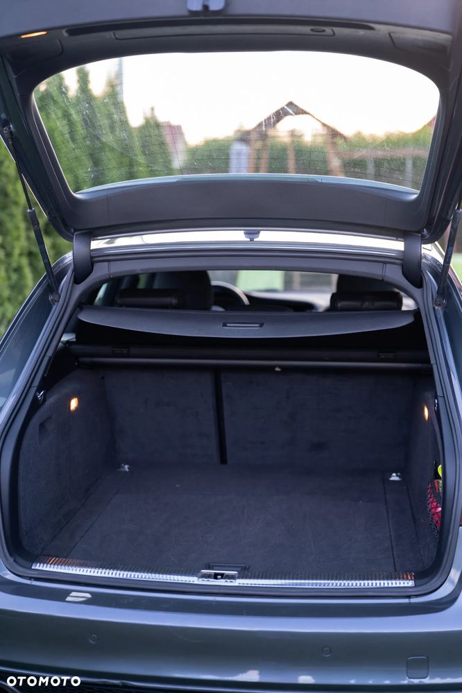 Audi A4 Avant - 5