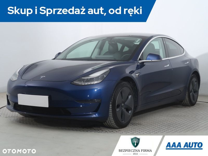 Tesla Model 3 - 2