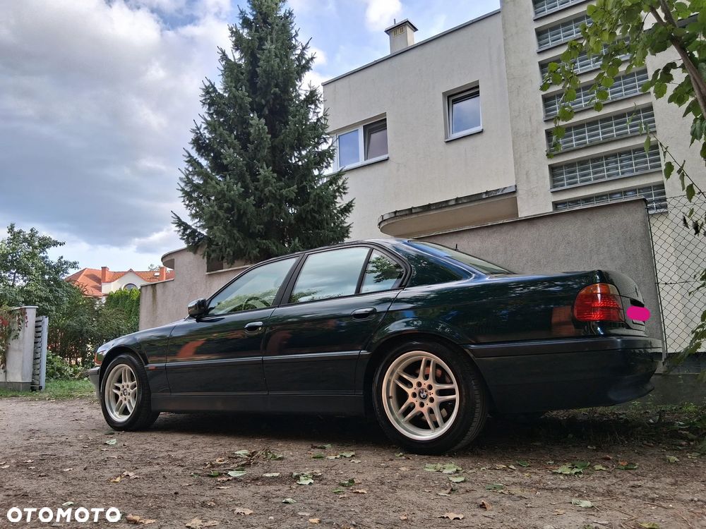 BMW Seria 7 - 5