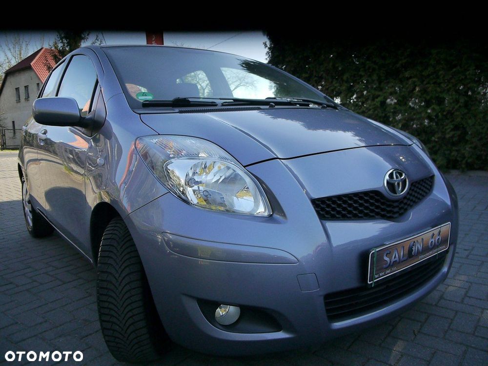 Toyota Yaris 1.33 VVT-i Executive - 9