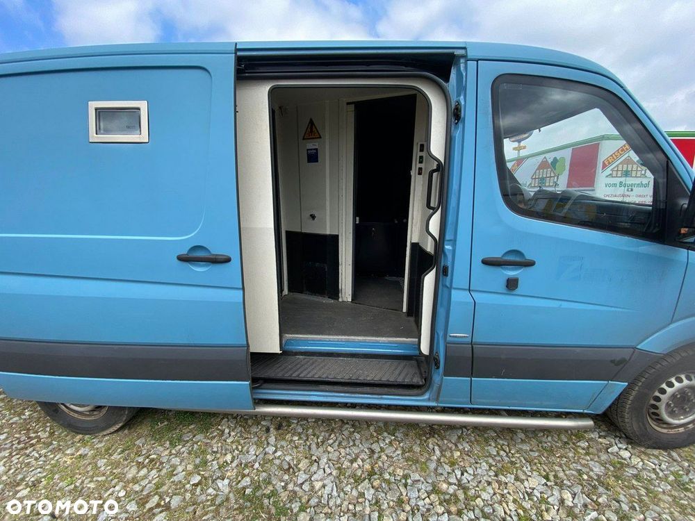 Mercedes-Benz Sprinter - 7