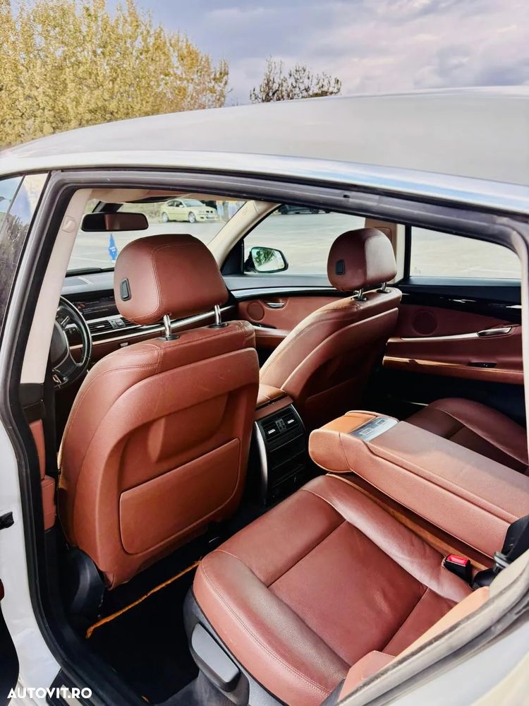 BMW Seria 5 520d Aut. - 4