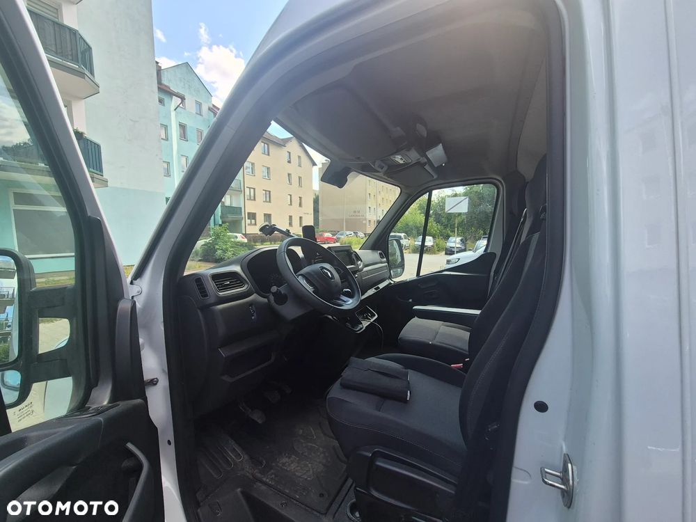 Renault Master - 10