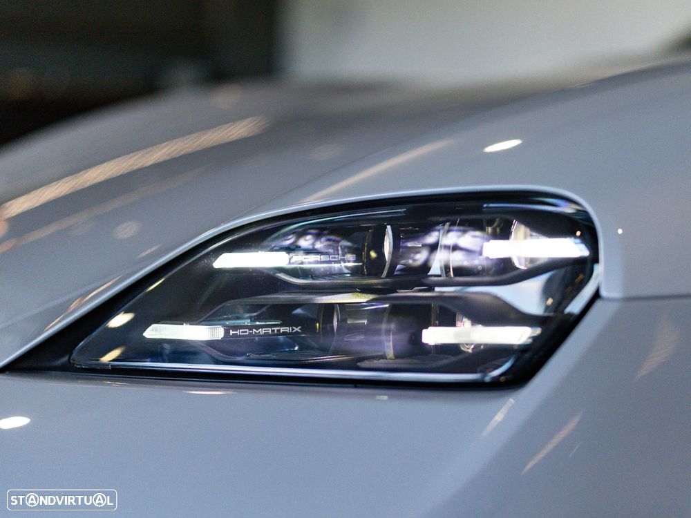 Porsche Taycan Sport Turismo 4S - 18