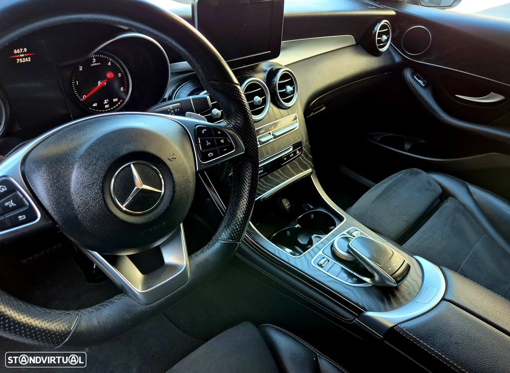 Mercedes-Benz GLC 250 d Coupé AMG Line 4-Matic - 26