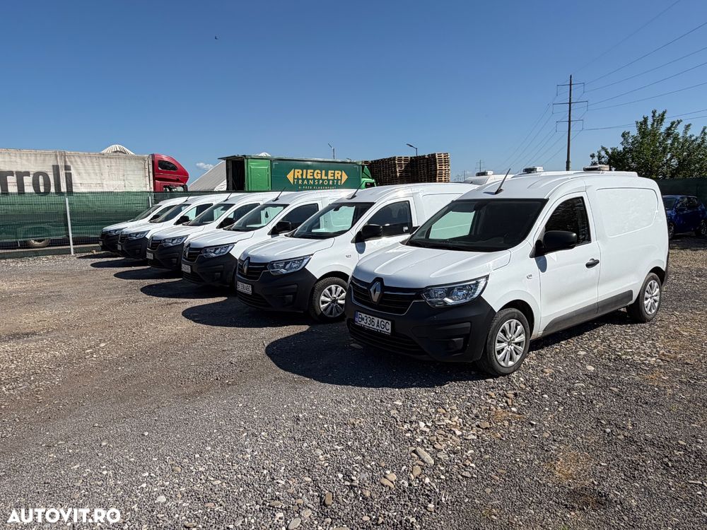 Renault Express - 16