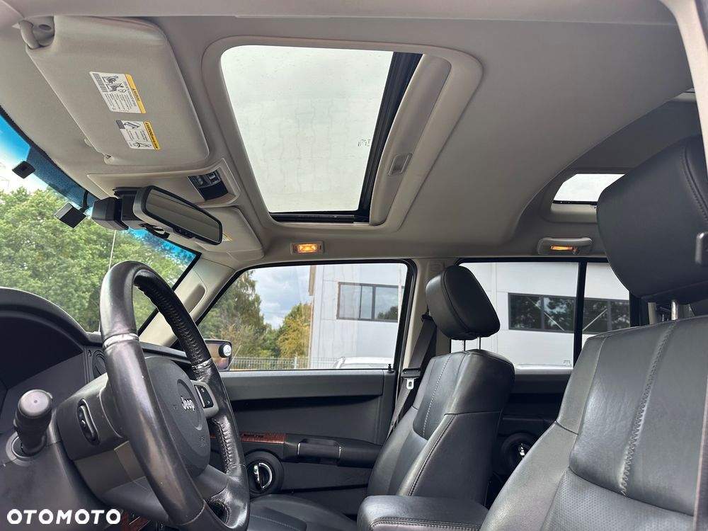 Jeep Commander 5.7 V8 HEMI Automatik Limited - 18