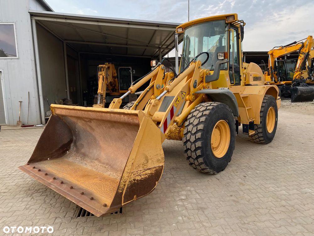 Liebherr L524, ŁYŻKA + WIDŁY, SZYBKOZŁĄCZE, Z NIEMIEC, WZOROWO UTRZYMANA - 11