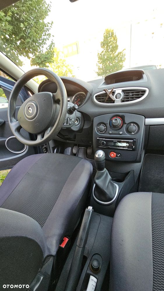 Renault Clio 1.2 16V Edition Dynamique - 17