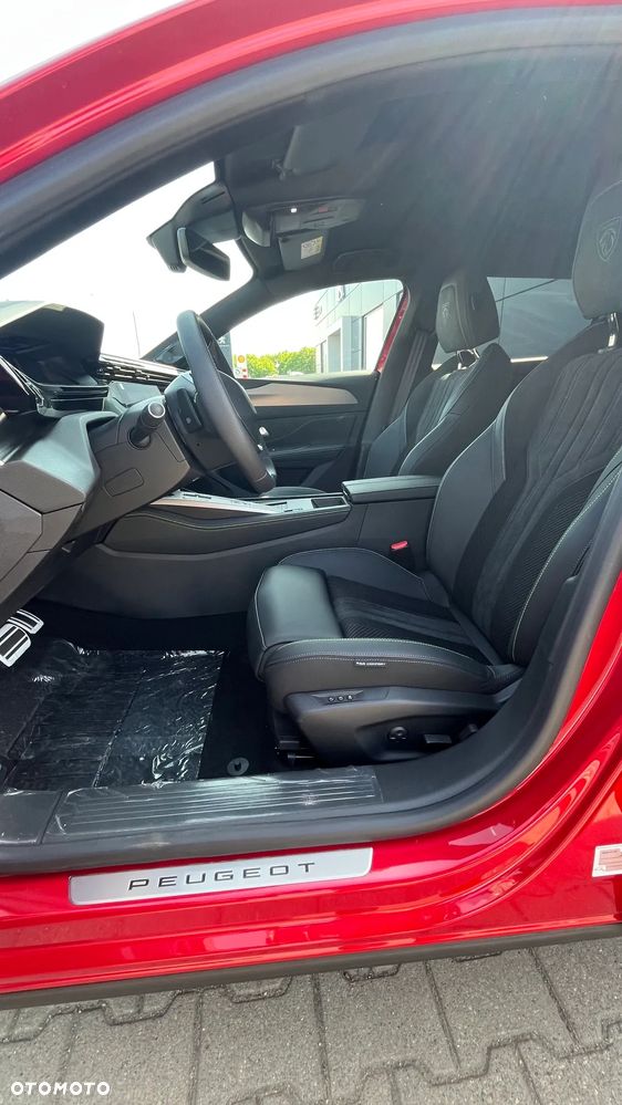 Peugeot 408 1.6 Plug-in Hybrid 240 GT E-DCS7 - 13