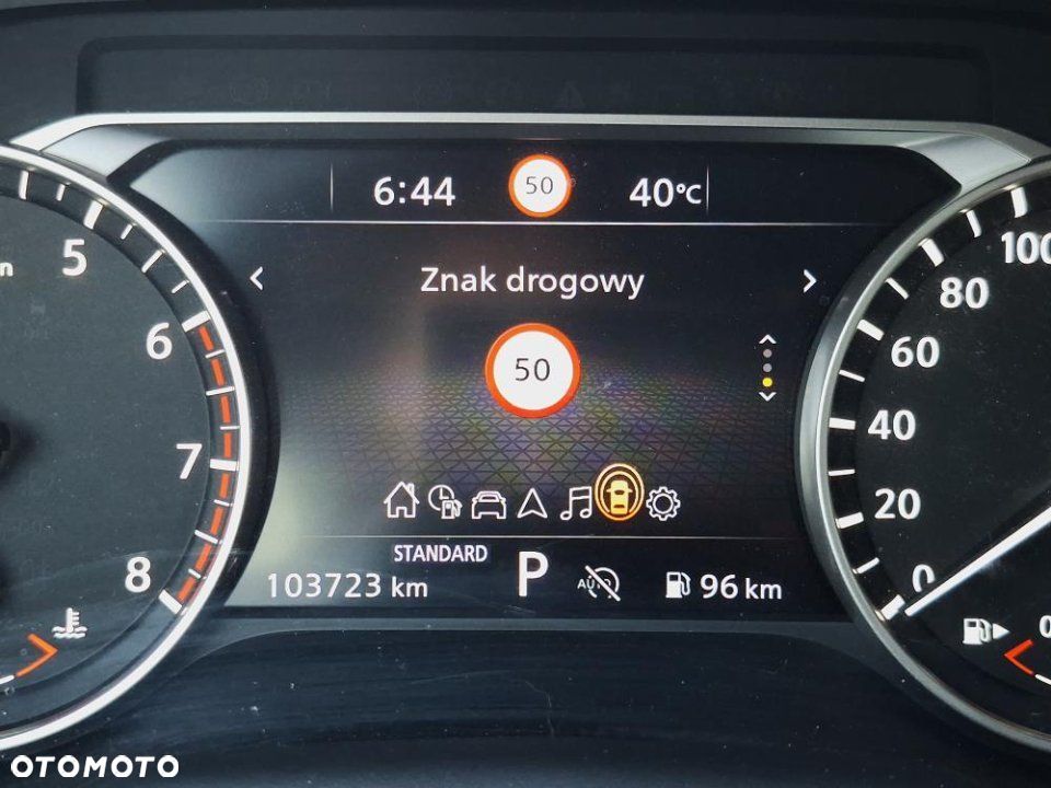 Nissan Qashqai - 24