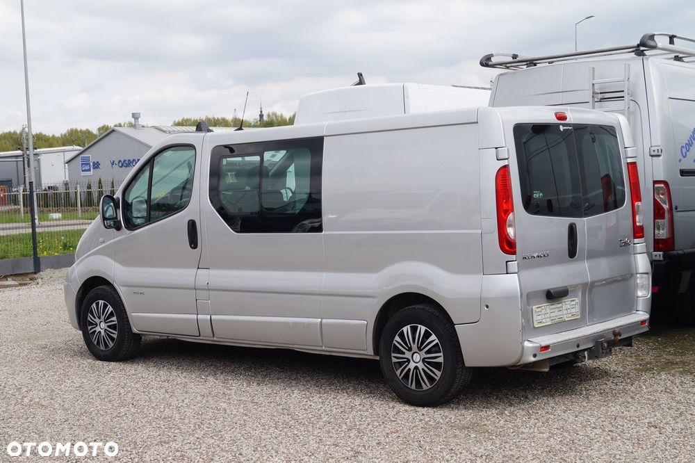 Renault Trafic - 2