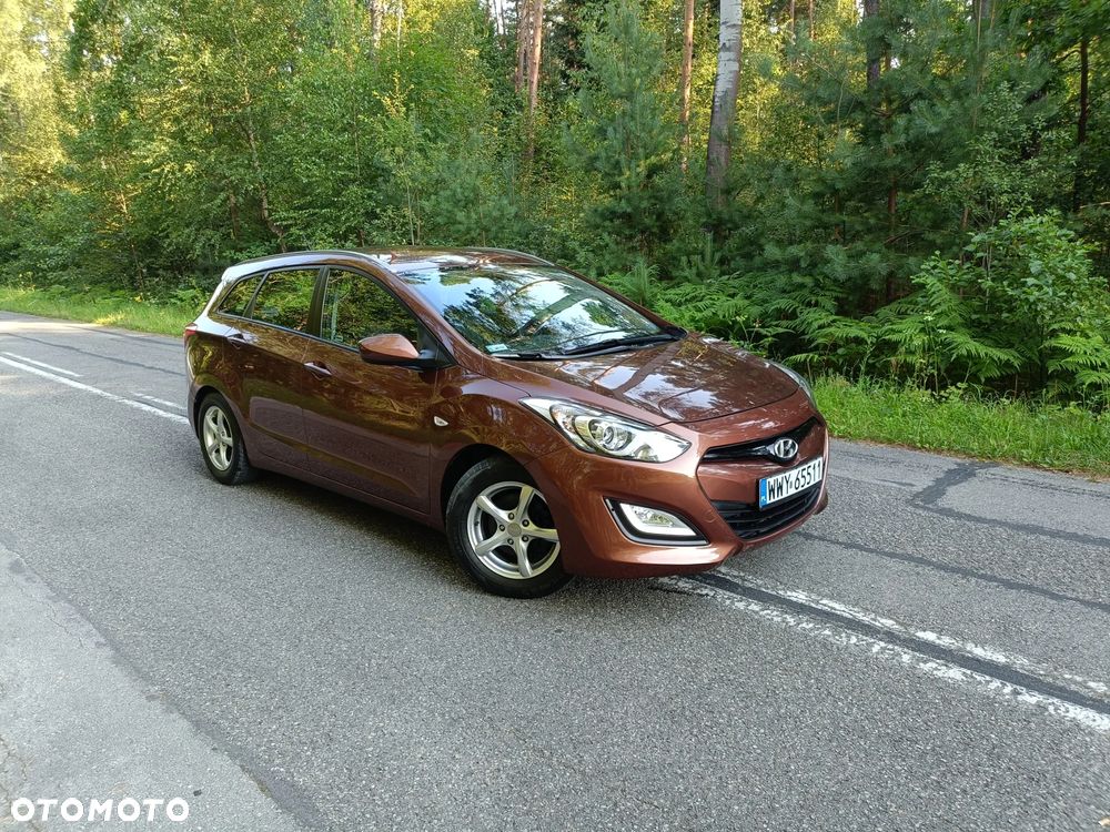 Hyundai i30 1.6 Comfort - 21