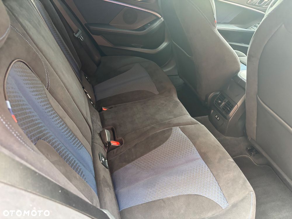 BMW Seria 1 116d M Sport Shadow - 13