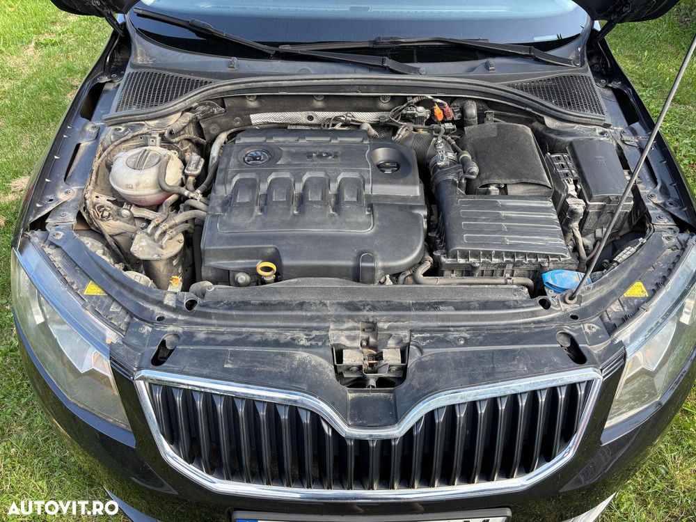 Skoda Octavia 1.6 TDI AMBITION - 18