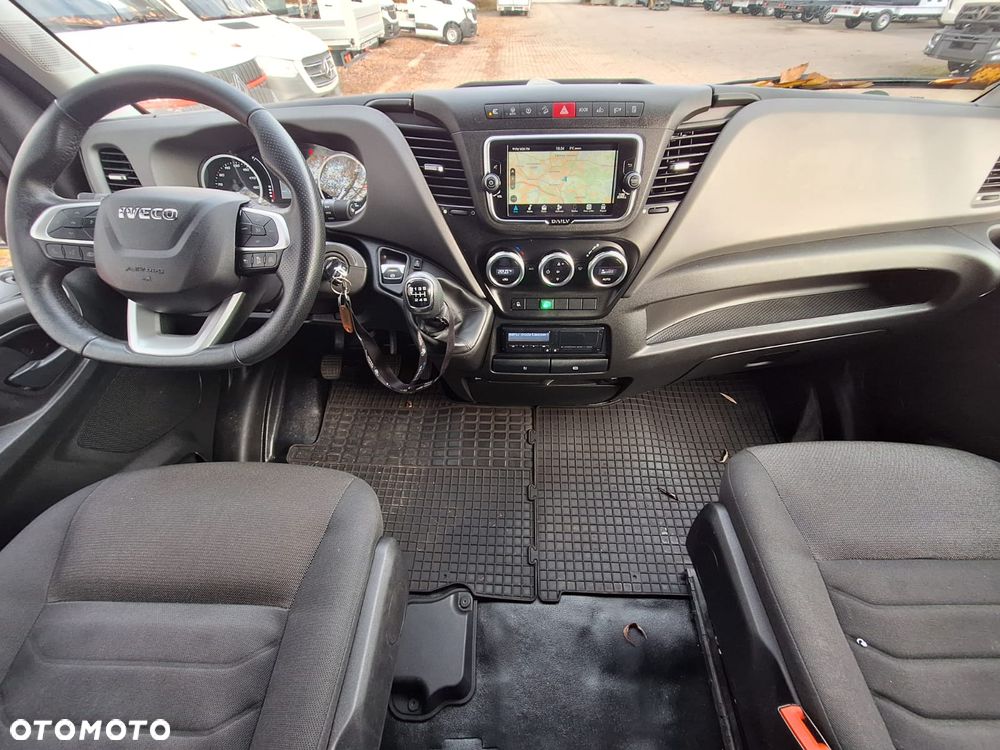 Iveco DAILY 35S - 12